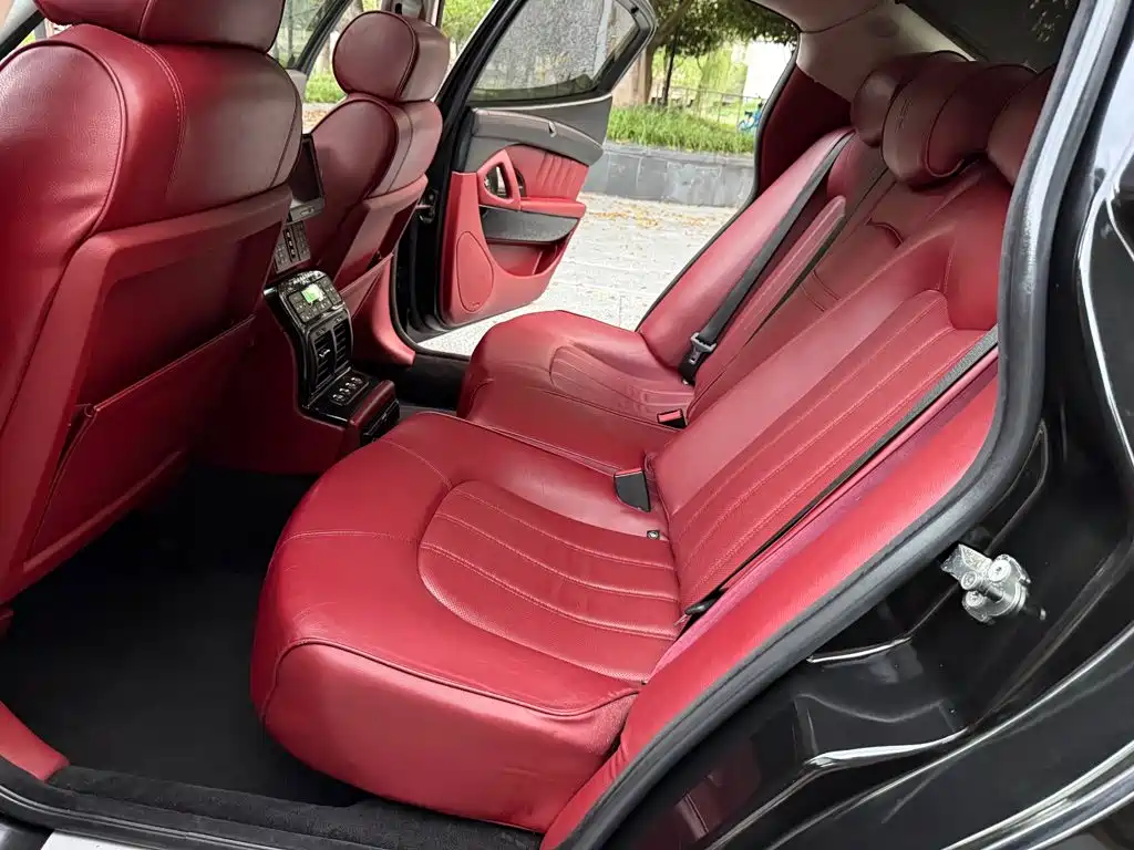 Maserati Quattroporte — миниатюра 21