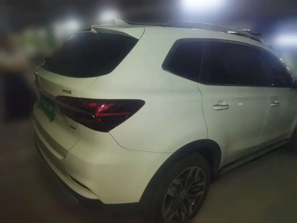 Roewe RX5 — миниатюра 6