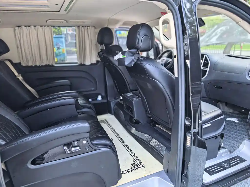 Mercedes-Benz Vito — миниатюра 14