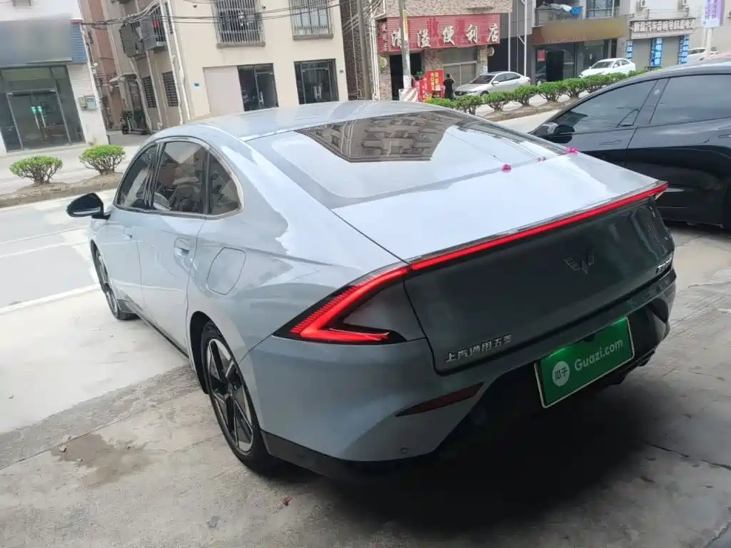 Wuling Xingguang — миниатюра 5