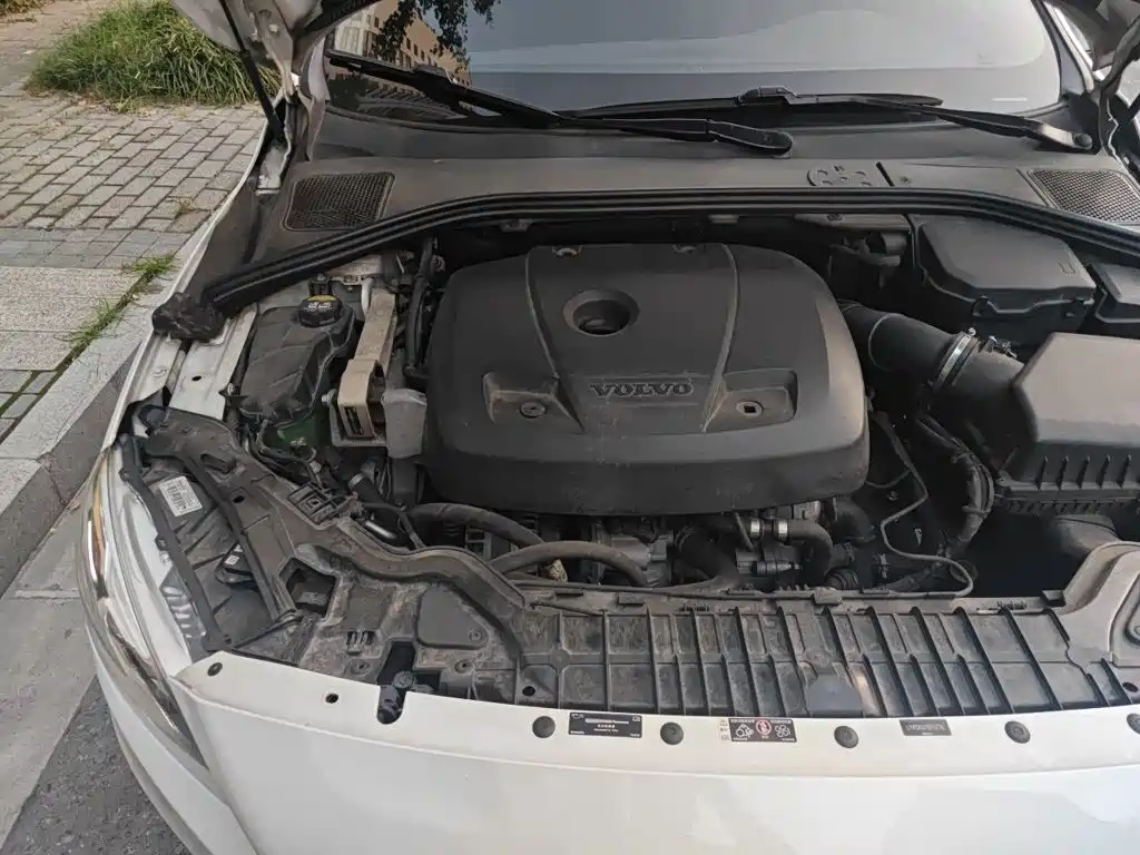 Volvo S60 — миниатюра 21