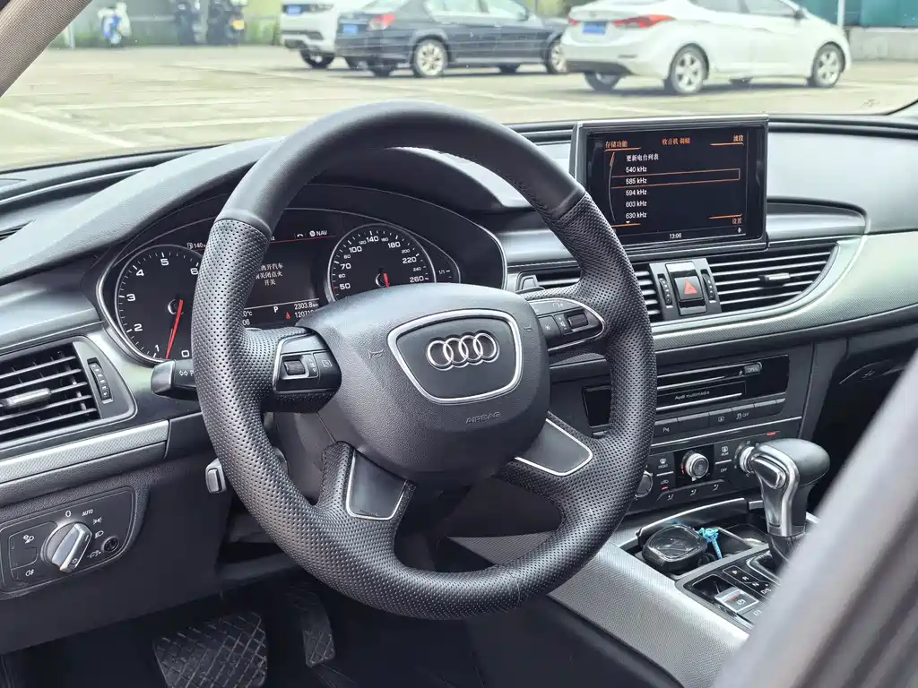 Audi A6L — миниатюра 11