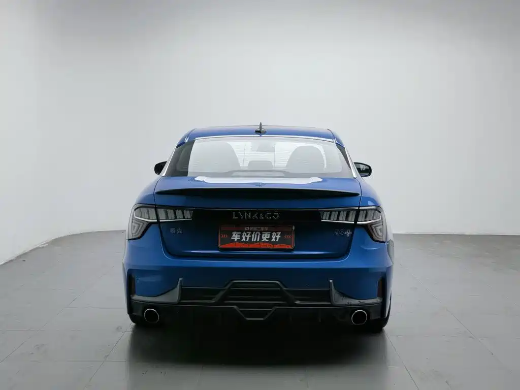 Lynk & Co 03 — миниатюра 4