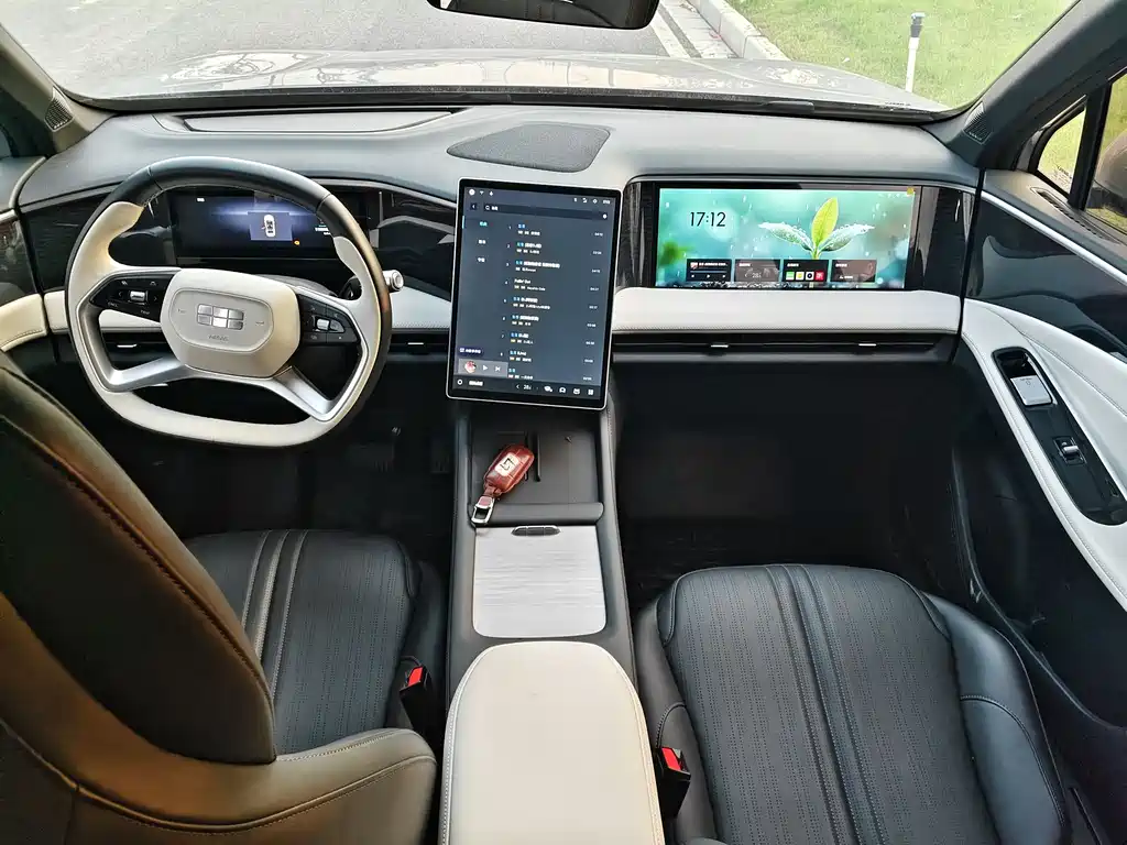 GEELY GALAXY GALAXY L7