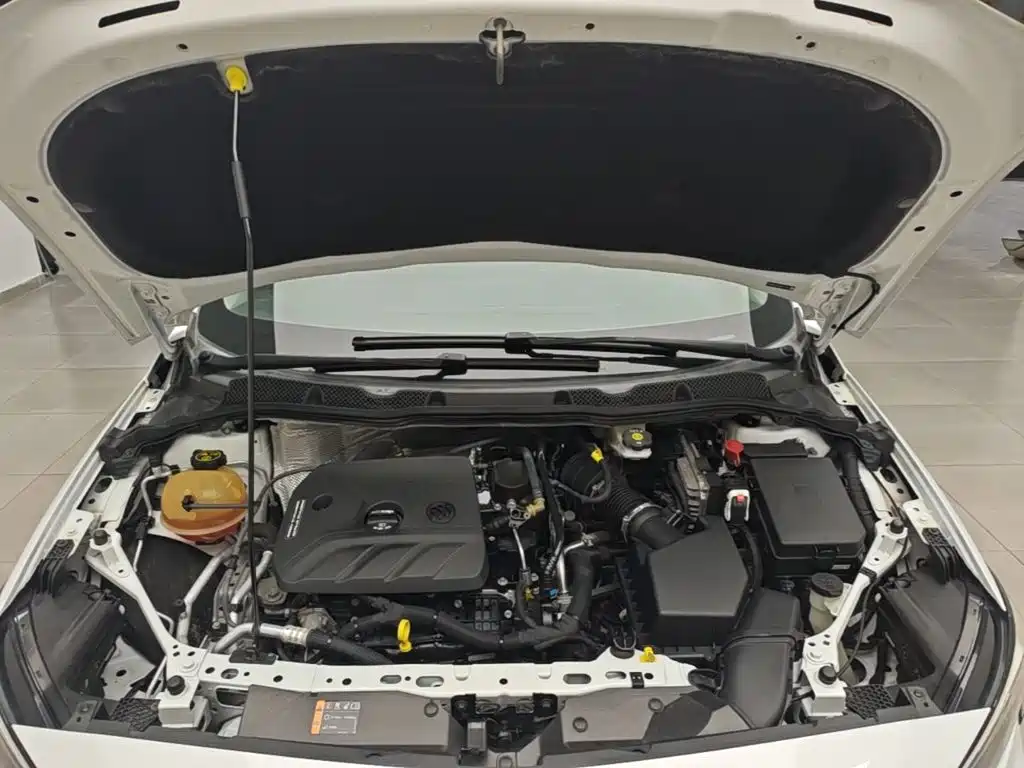 Buick Verano — миниатюра 20