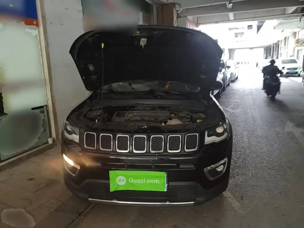 Jeep Compass — миниатюра 20