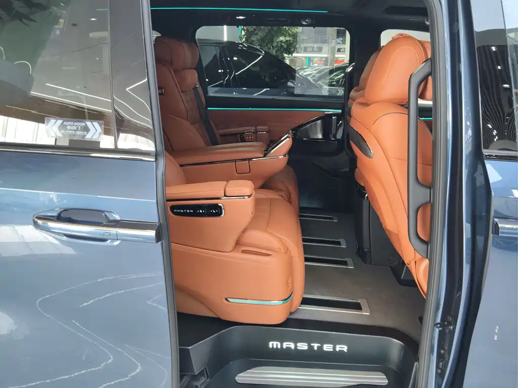 GAC Motor Trumpchi Xiangwang M8 — миниатюра 15