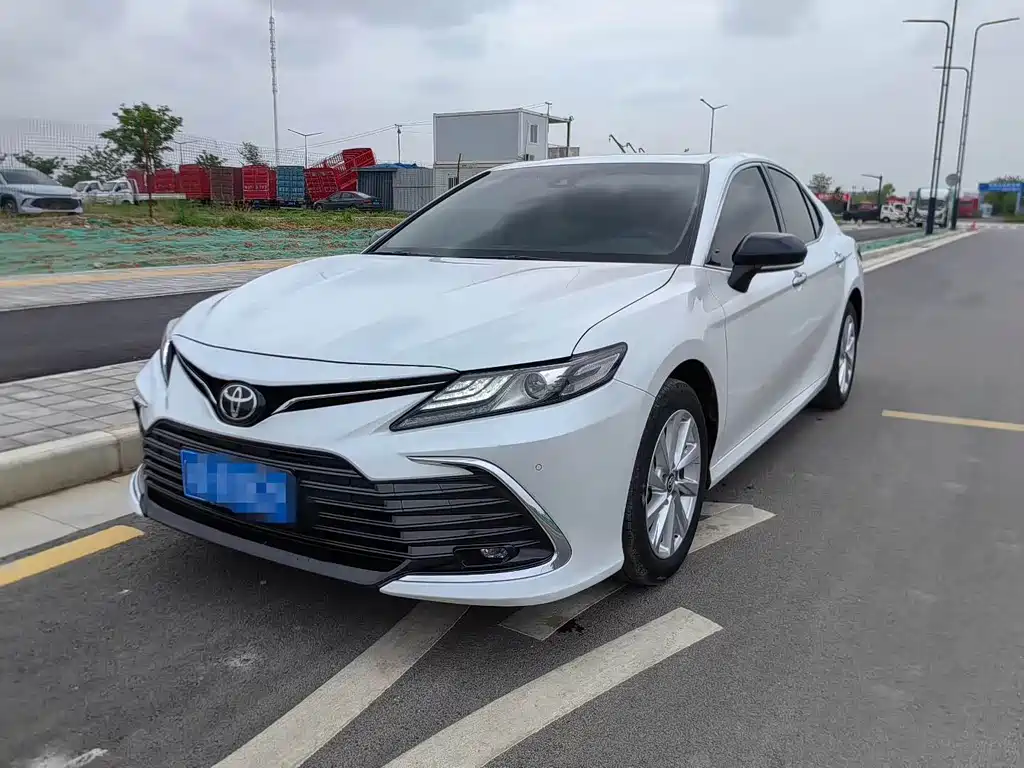 Toyota Camry 2022