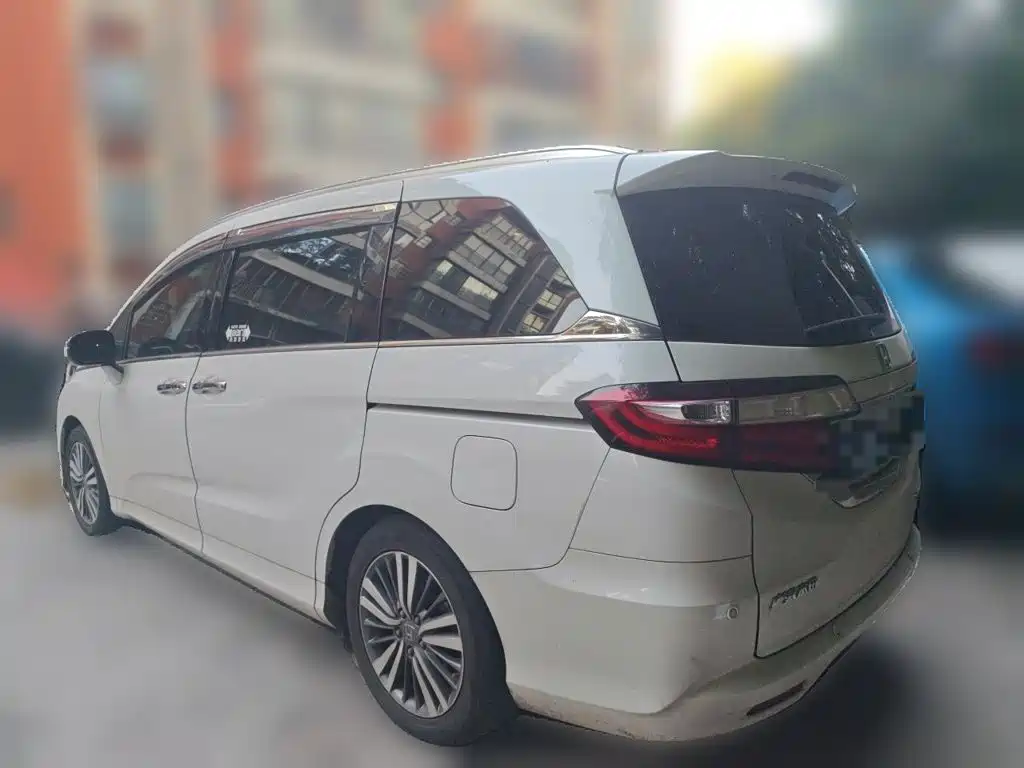 Honda Odyssey — миниатюра 4