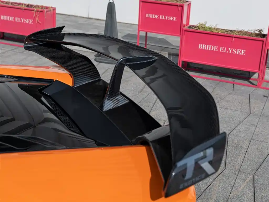 LAMBORGHINI HURACÁN