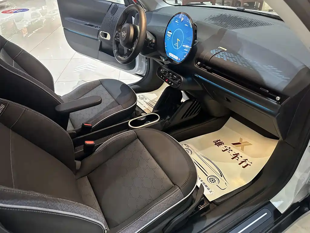 MINI ELECTRIC  COOPER