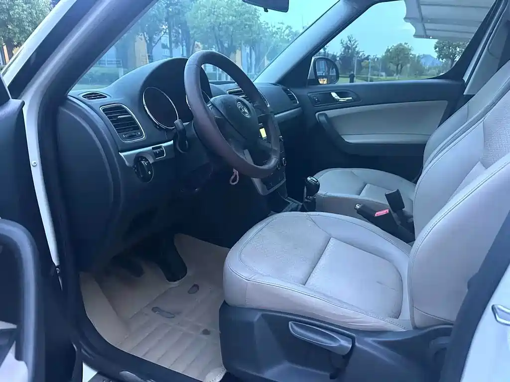Skoda Yeti — миниатюра 7