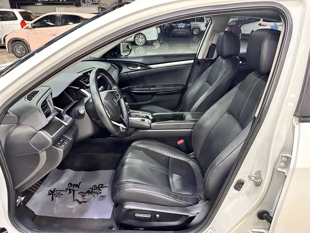 Honda Civic — миниатюра 5