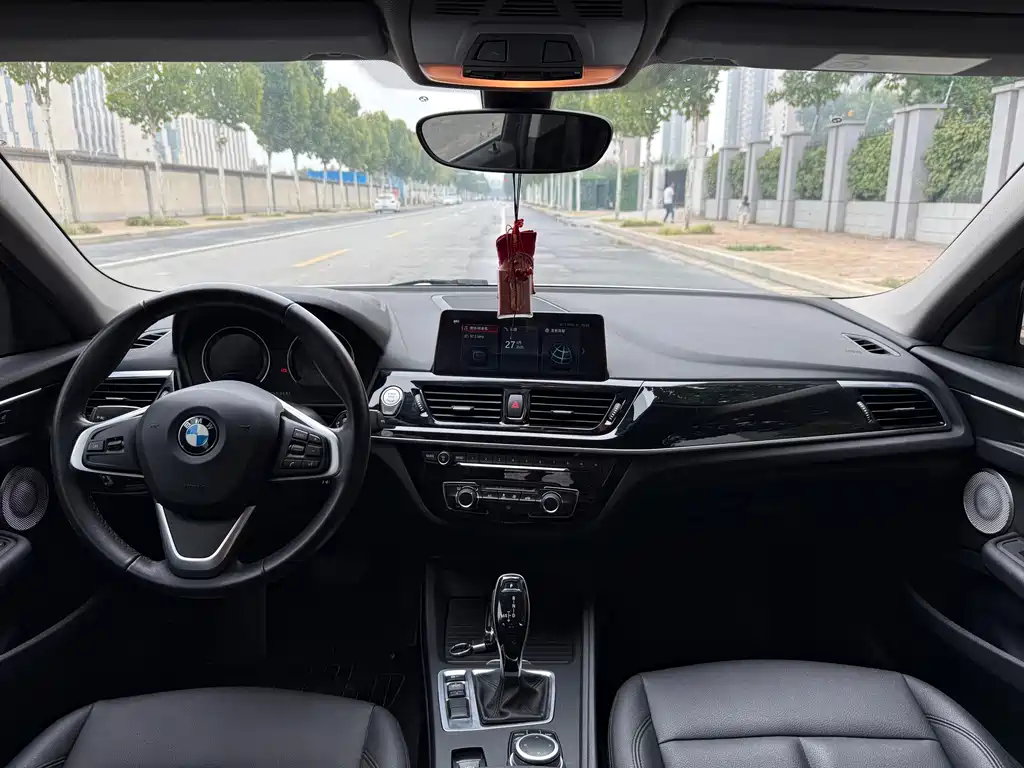 BMW 1 Series — миниатюра 10
