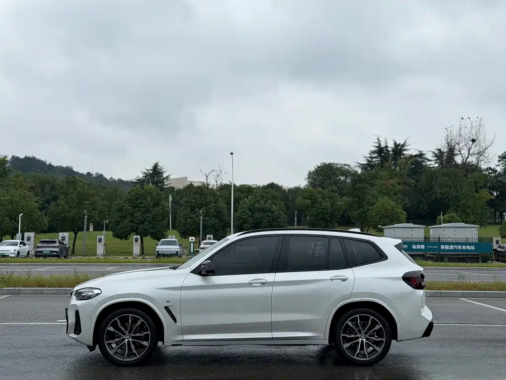 BMW X3 — миниатюра 4
