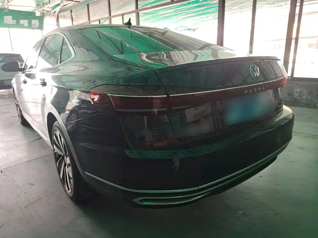Volkswagen Passat — миниатюра 5