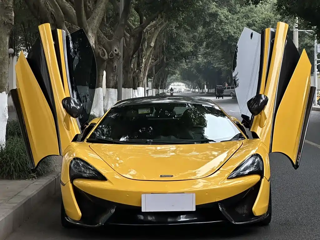 McLaren 570 2015 570S 3.8T Coupe