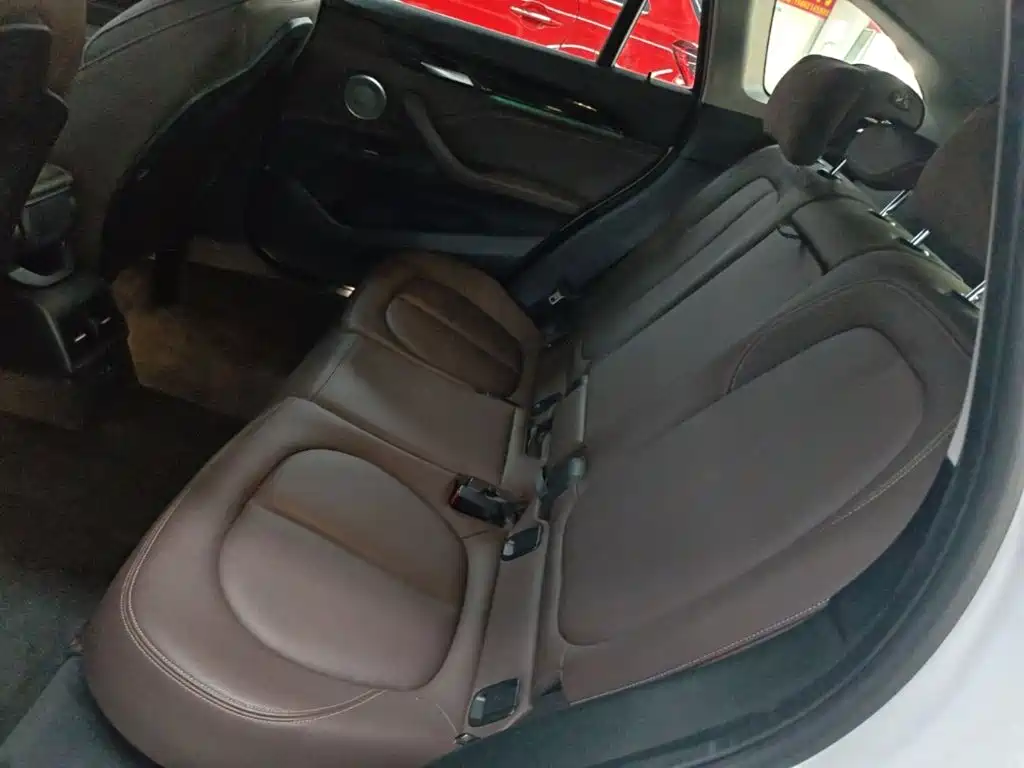BMW X1 — миниатюра 17