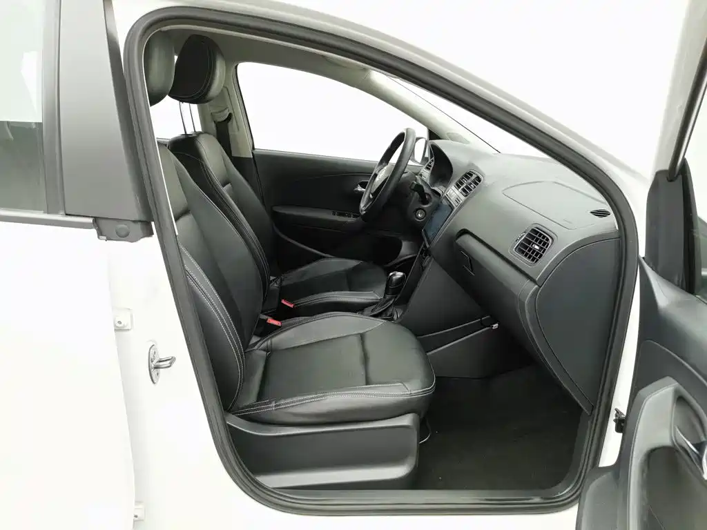 Volkswagen Polo — миниатюра 23