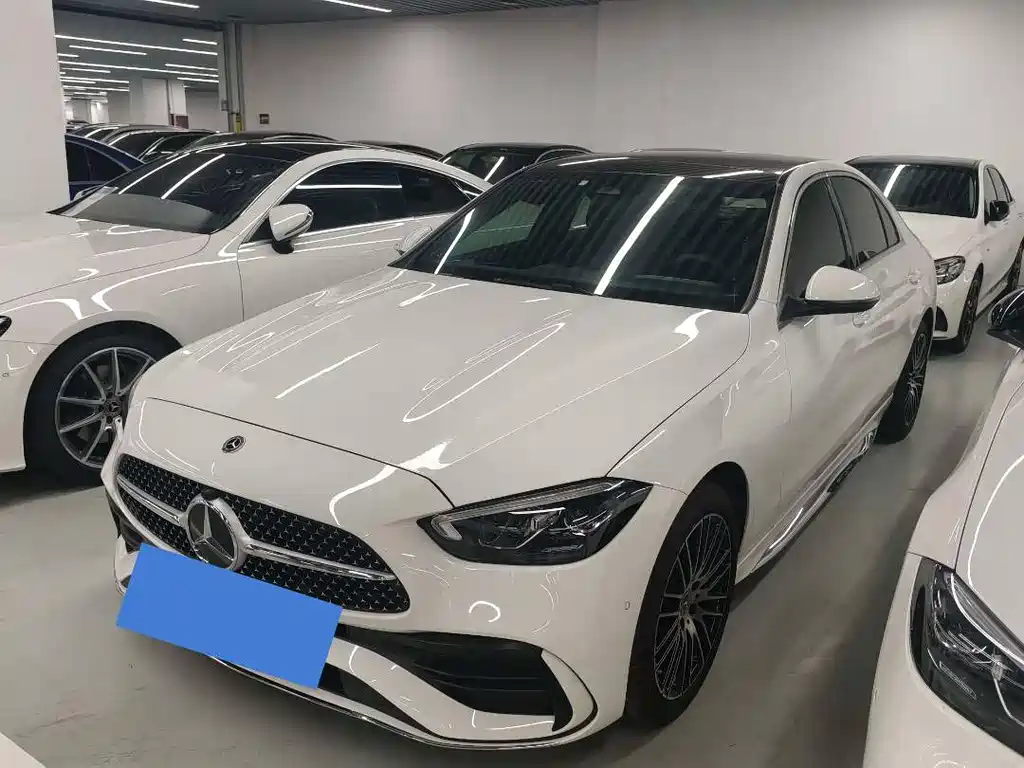 Mercedes-Benz C-Class 2022