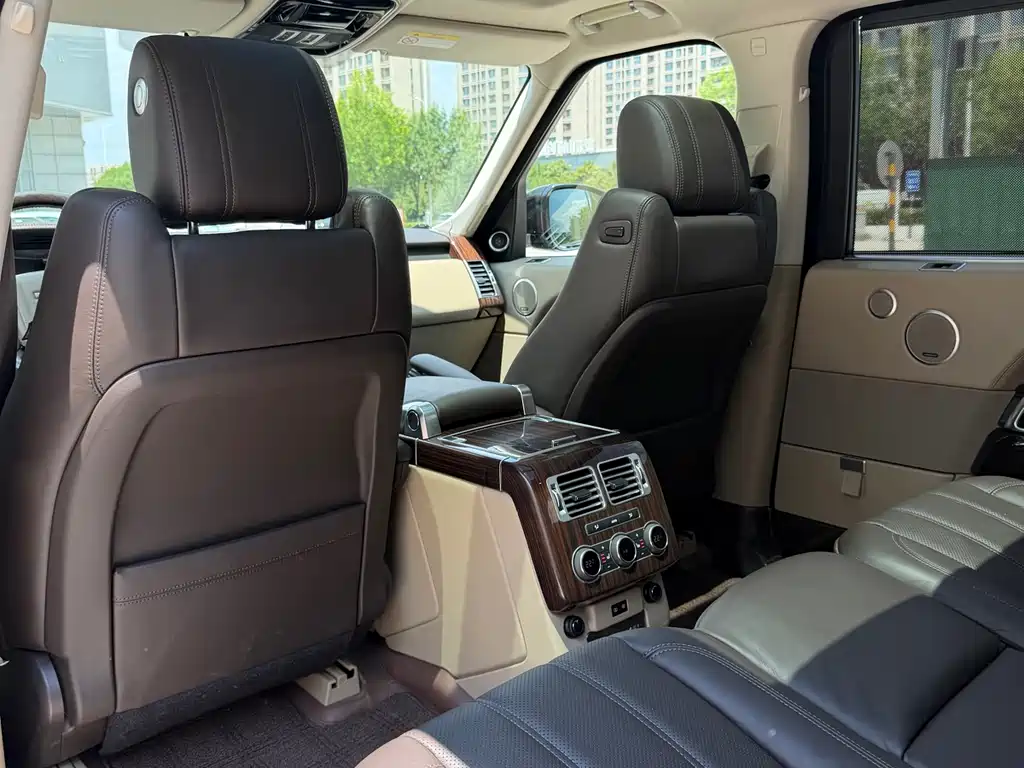 Land Rover Range Rover 2017 3.0 SC V6 Vogue Long Wheelbase