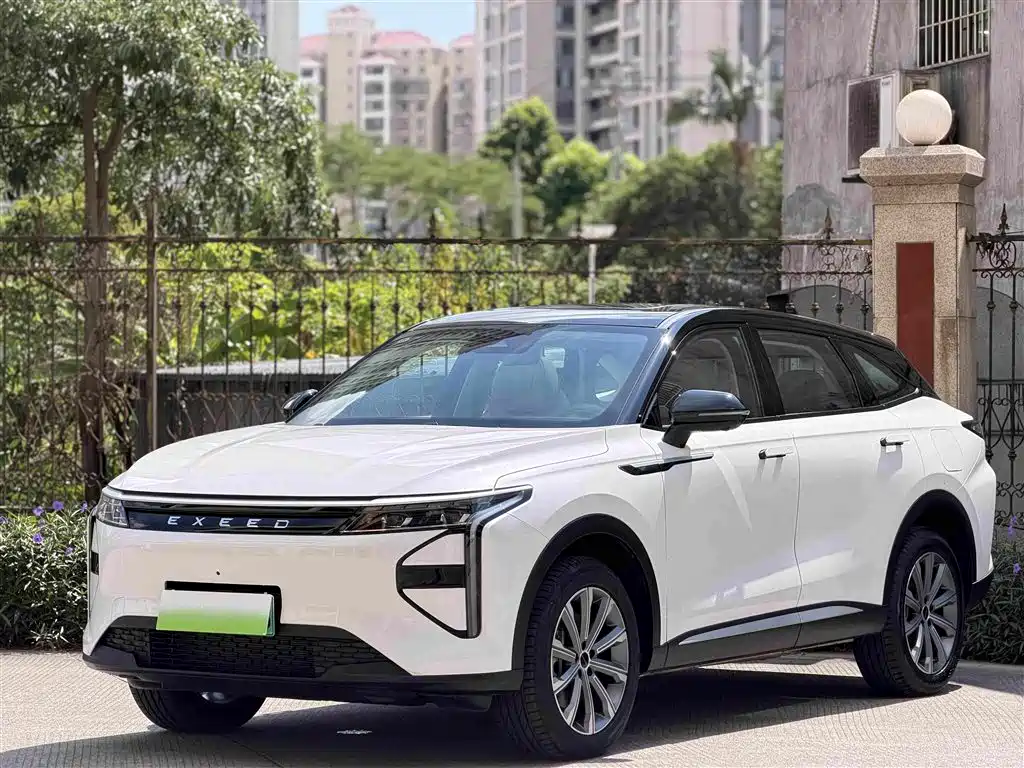 Exeed Yaoguang C-DM