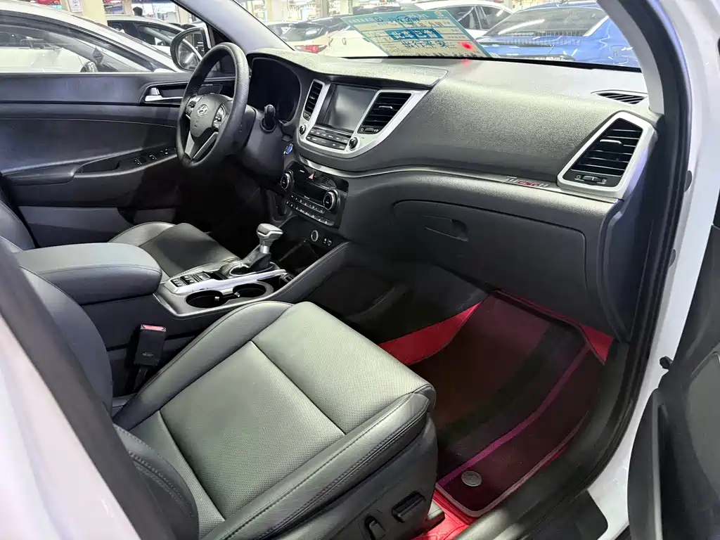 Hyundai Tucson — миниатюра 20