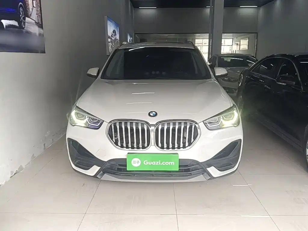 BMW X1 — миниатюра 3
