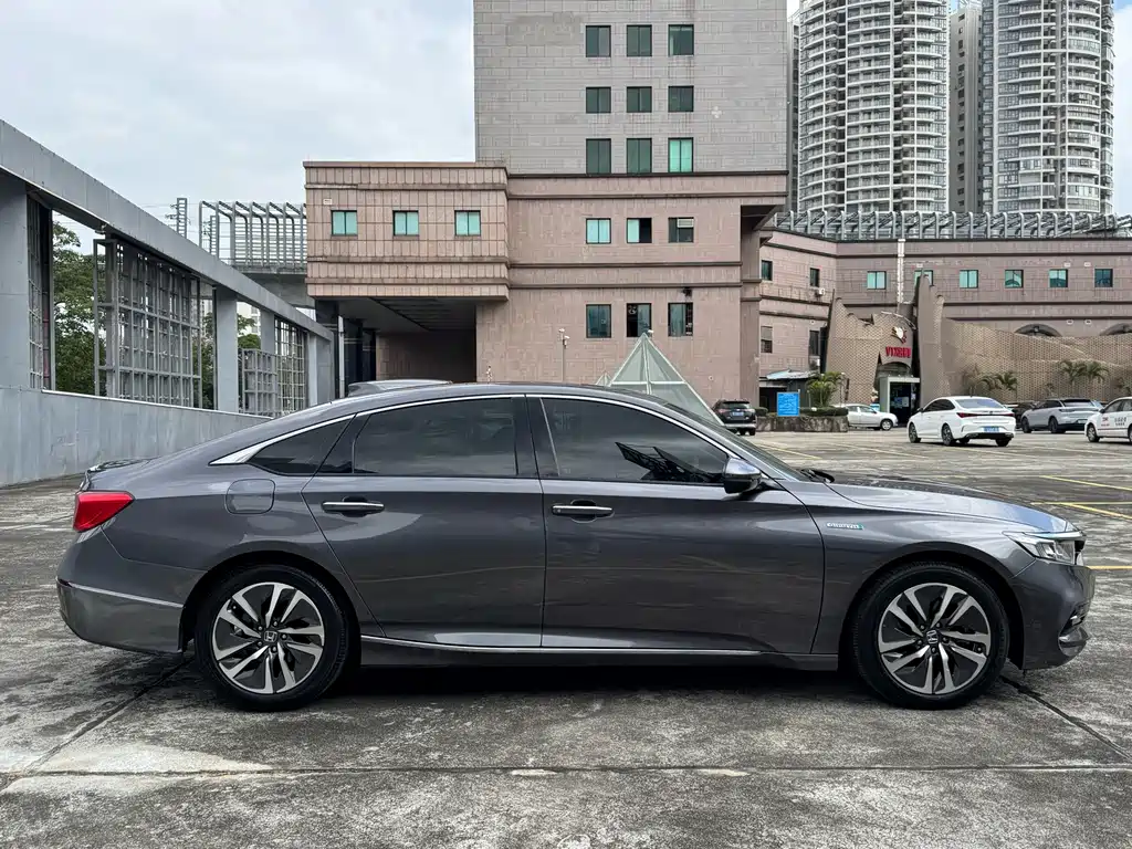 Honda Accord — миниатюра 30