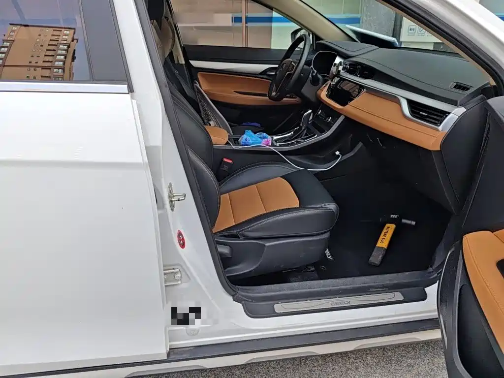 Geely Vision S1 — миниатюра 19
