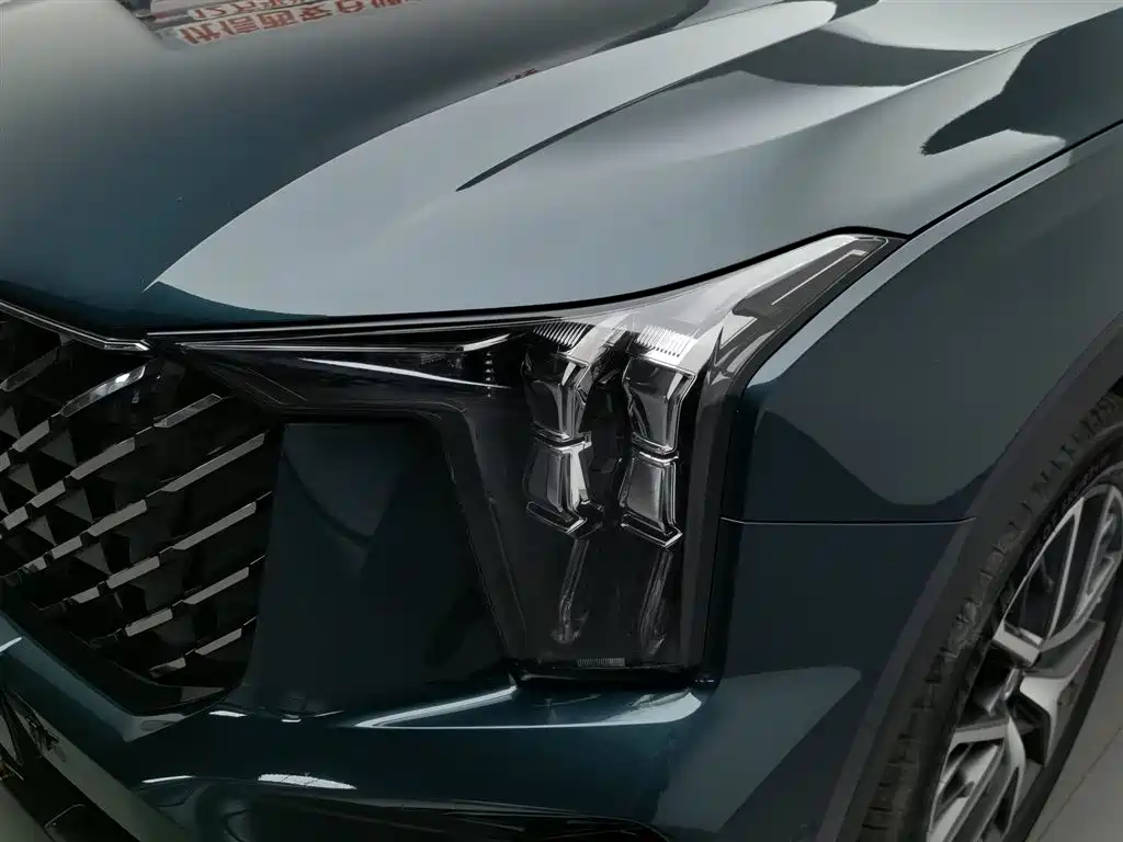 GAC GS8 2022 2.0TGDI Luxury （ мест）