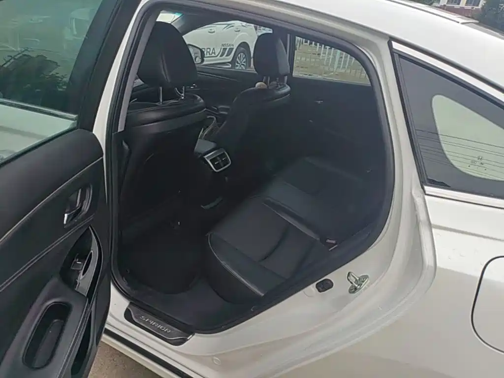 Honda Spirior — миниатюра 13