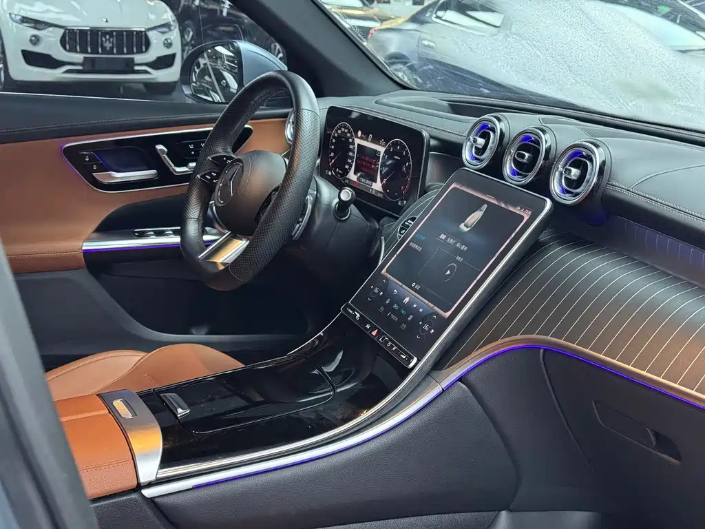Mercedes-Benz GLC — миниатюра 13
