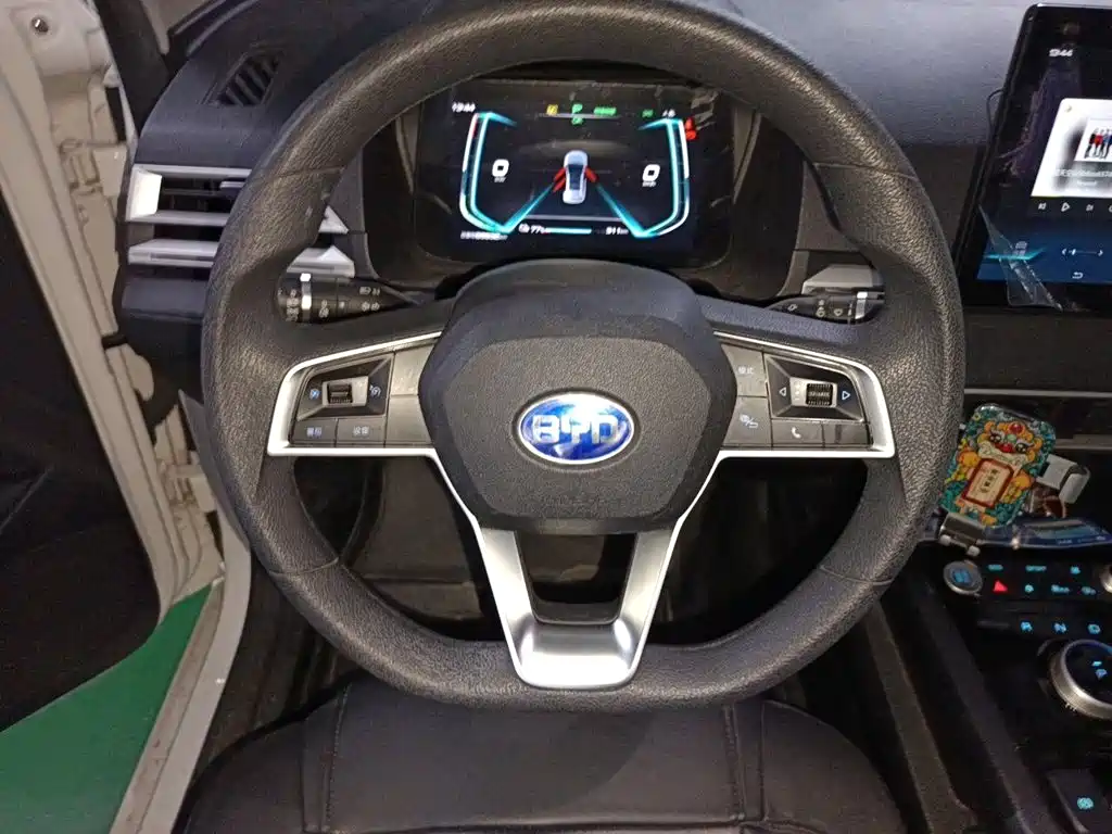 BYD e2 — миниатюра 11