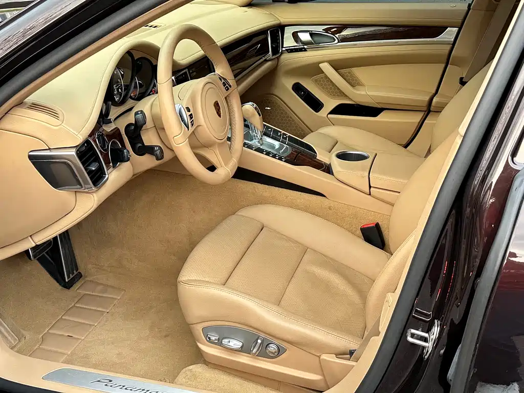 Porsche Panamera 2010 Panamera 3.6L