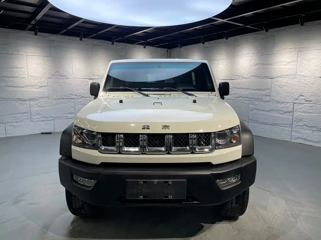 BAIC BJ40 2017 40L 2.3T AT Champion