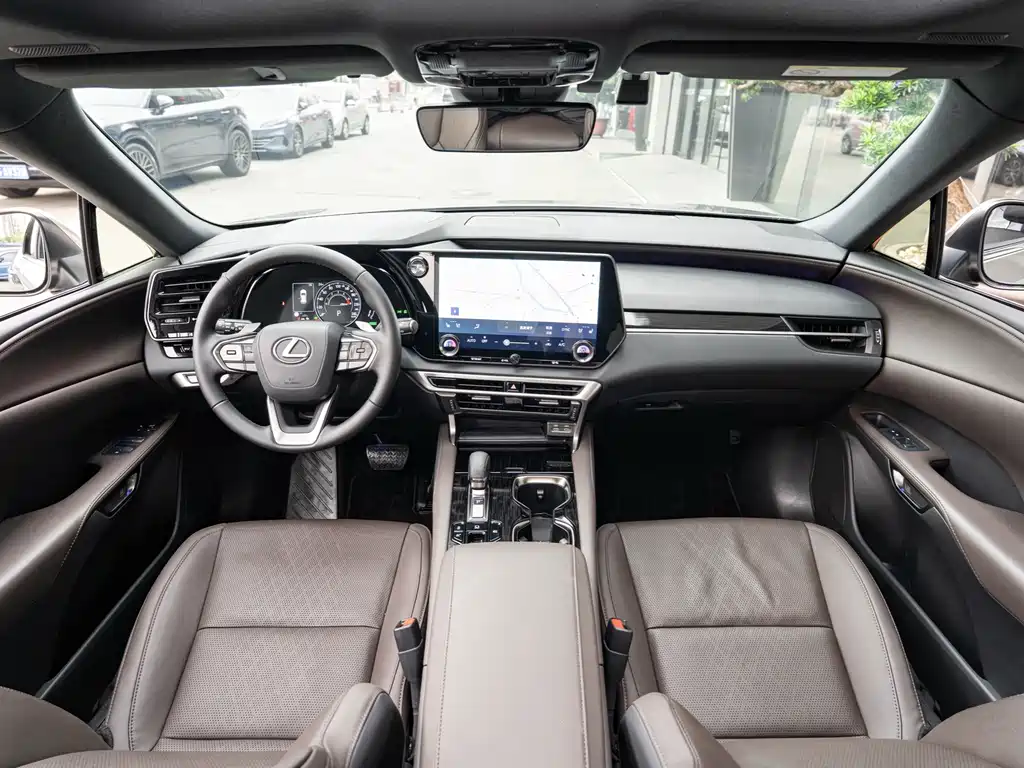 Lexus RX — миниатюра 13