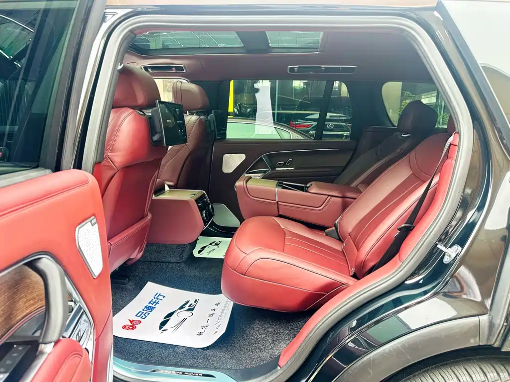Land Rover Range Rover — миниатюра 7