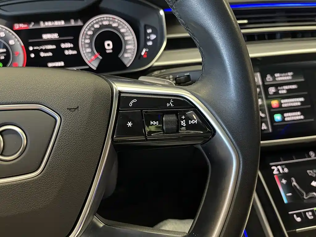 Audi A8 — миниатюра 22
