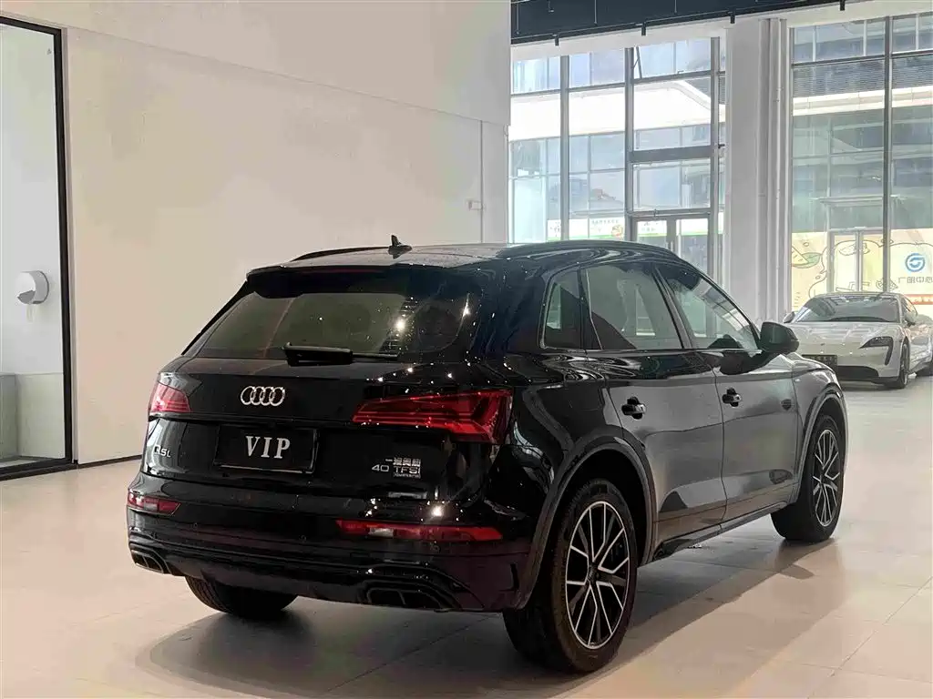 Audi Q5L — миниатюра 9