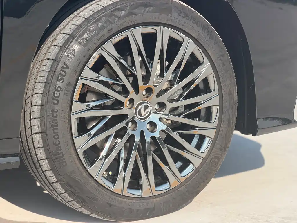 Toyota Vellfire 2023 2.5L HV Luxury