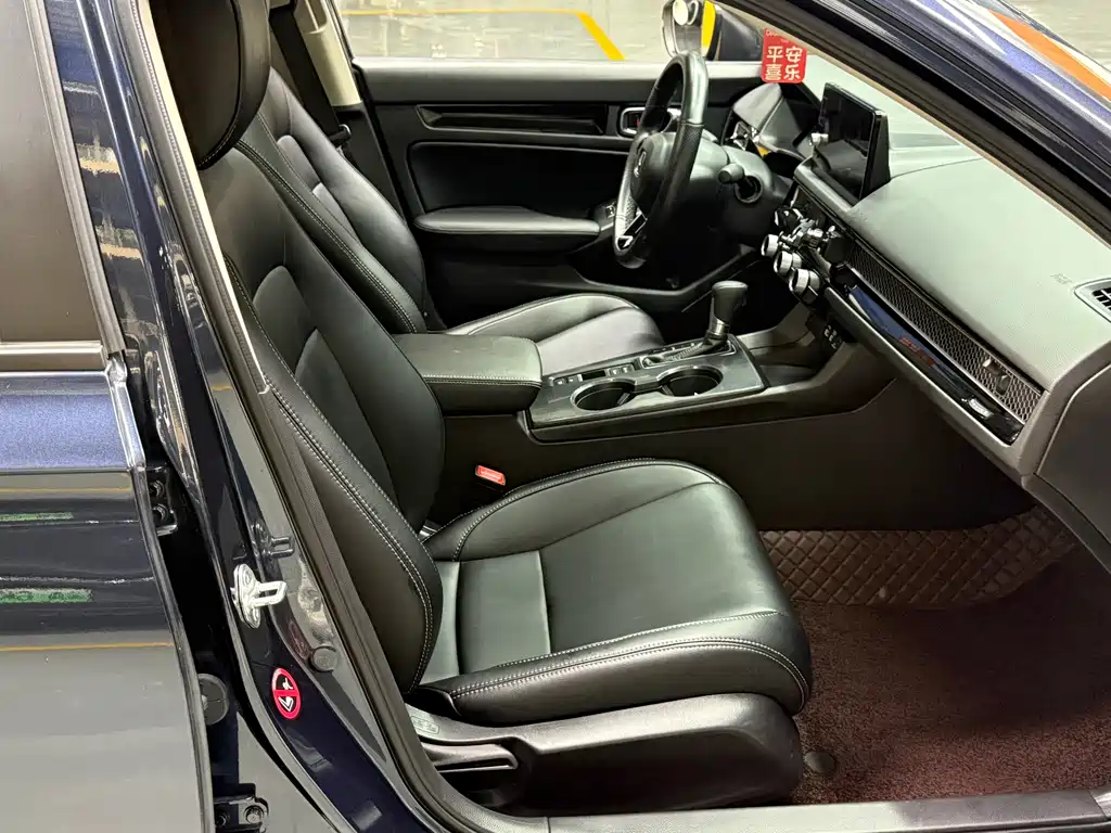 Honda Civic 2023 240TURBO CVT
