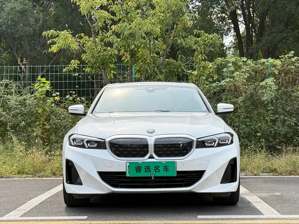 BMW i3 — миниатюра 4
