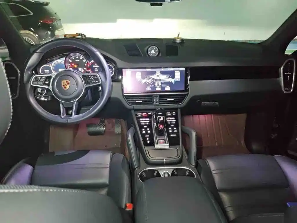 Porsche Cayenne — миниатюра 3