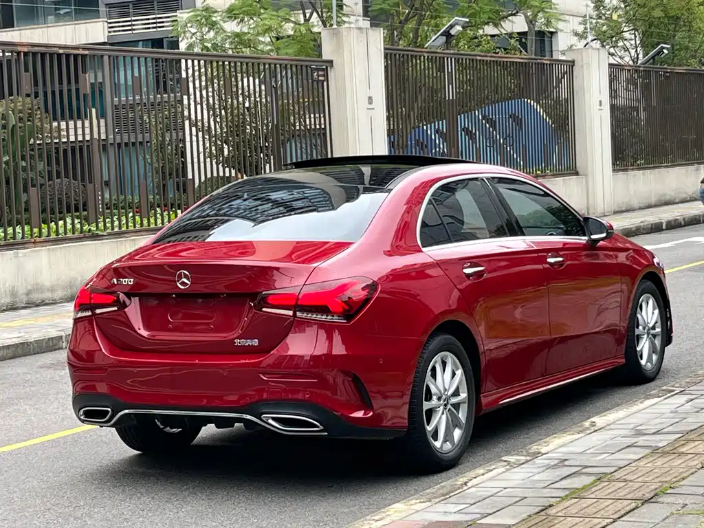 MERCEDES-BENZ A CLASS