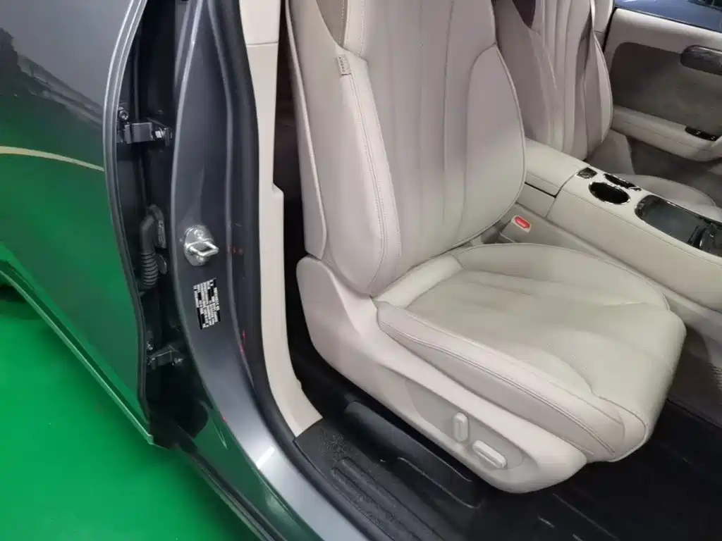 Leapmotor Leapmotor C11 — миниатюра 25