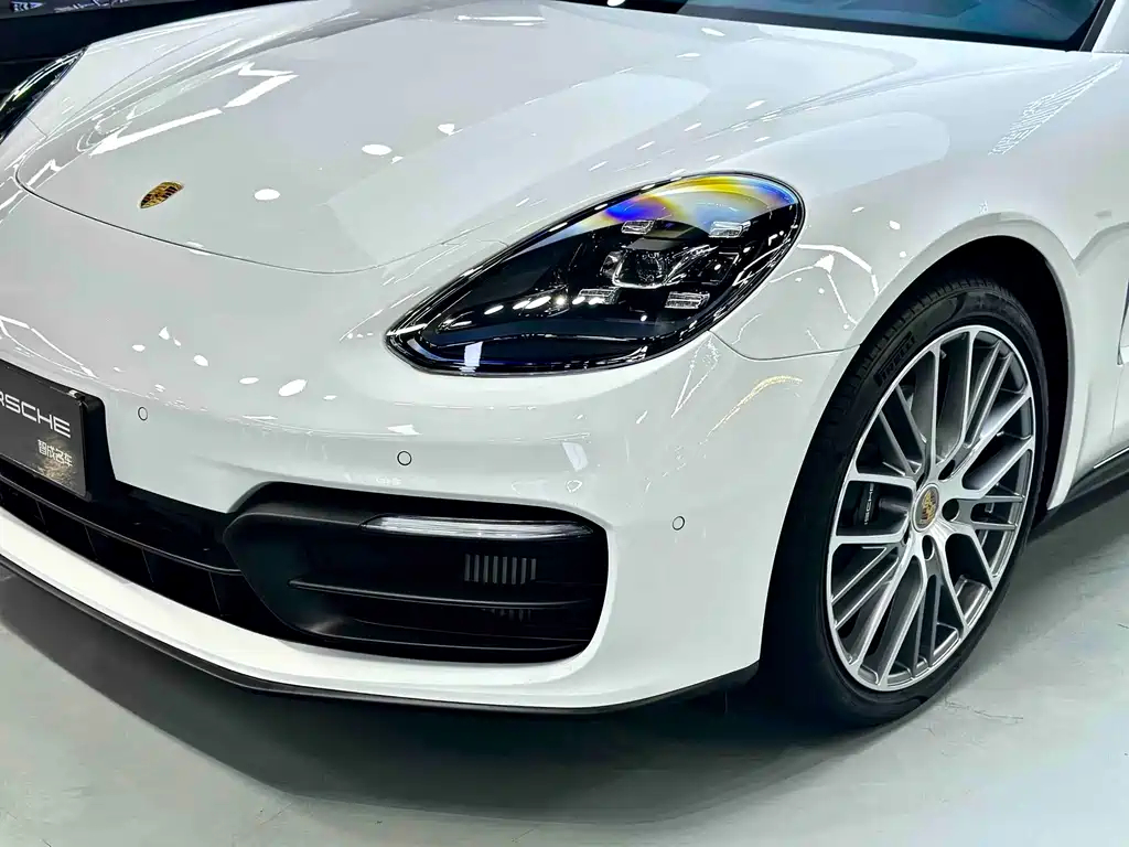 Porsche Panamera — миниатюра 11