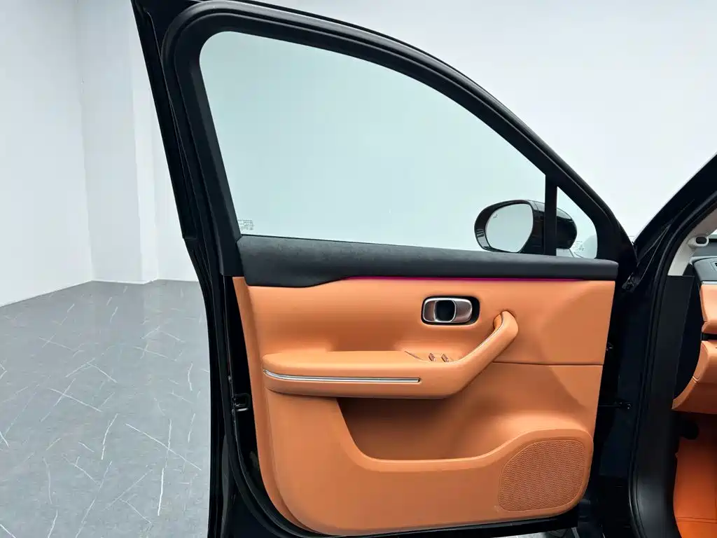 Leapmotor Leapmotor C16 — миниатюра 13