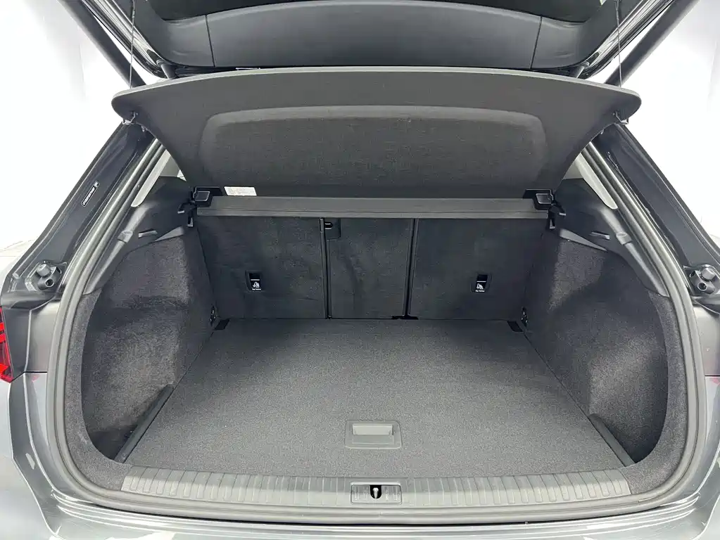Audi Q3 — миниатюра 16
