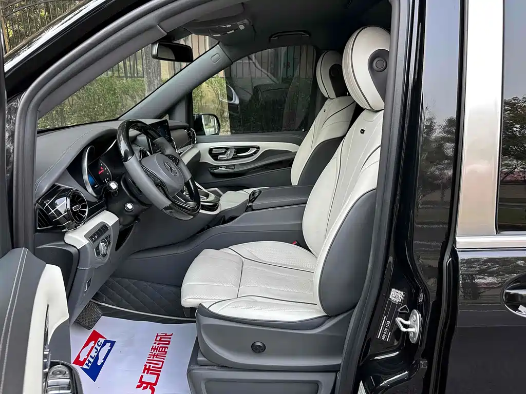 MERCEDES-BENZ V CLASS